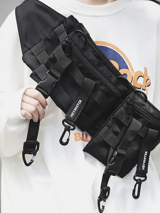 Chest rig techwear